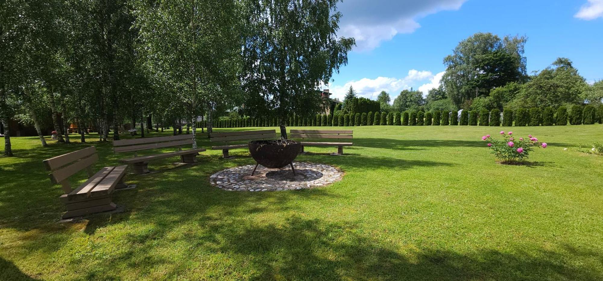 Brivdienu Maja-Lauvas Licis Rūjiena Exteriér fotografie